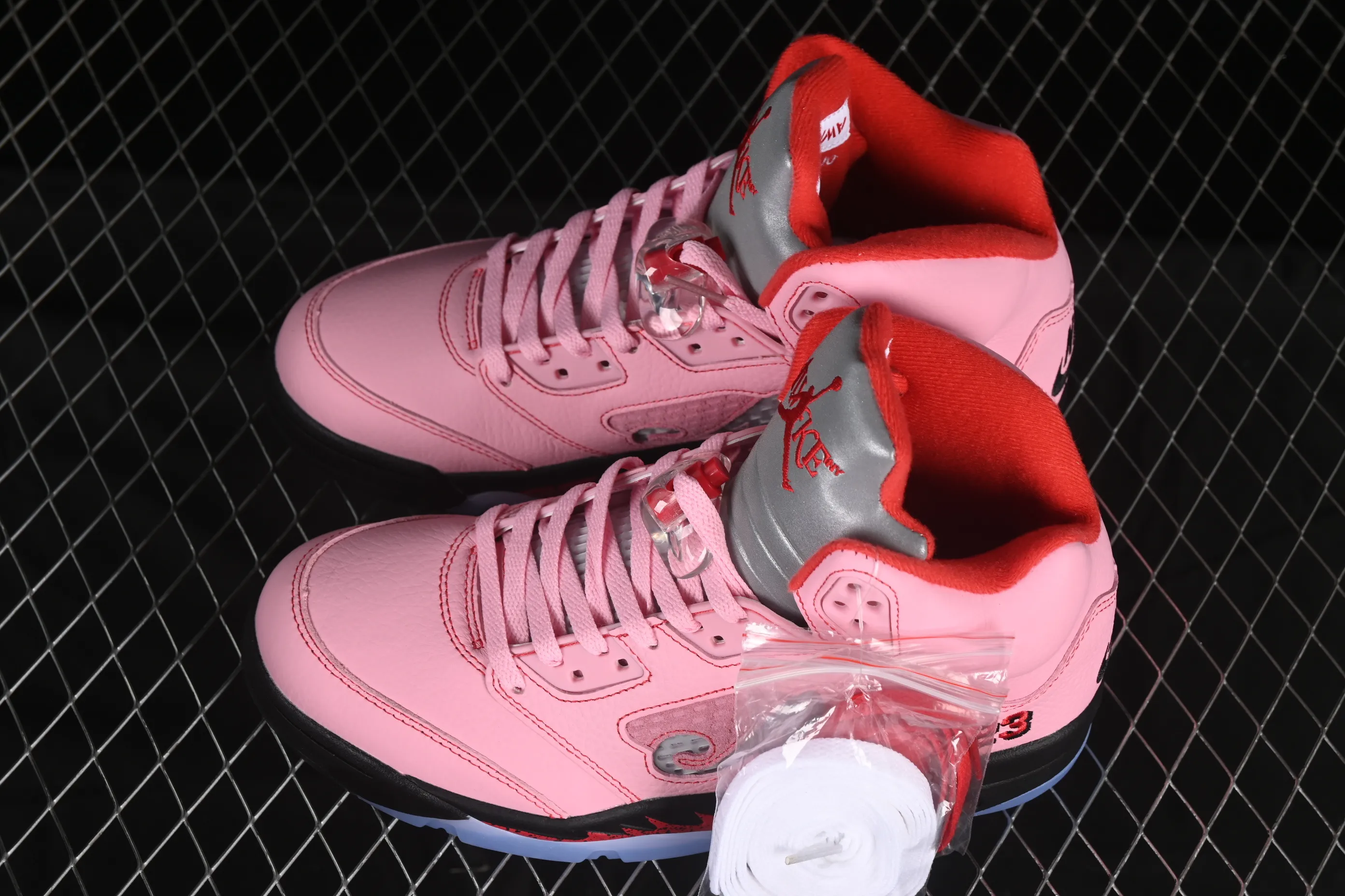 All categories Air Jordan Jordan series basketball shoes Air Jordan 5 L version Awake NY x Air Jordan 5 "Arctic Pink" AJ5 Joe 5 joint pink DV4982-600